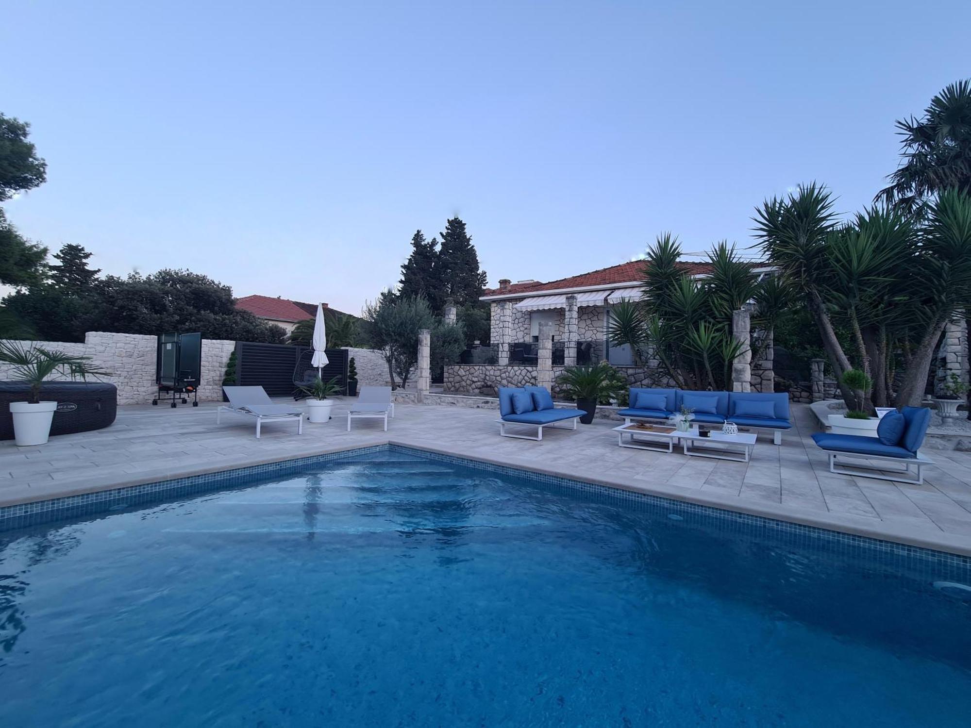 Villa Sarah Supetar Exterior photo